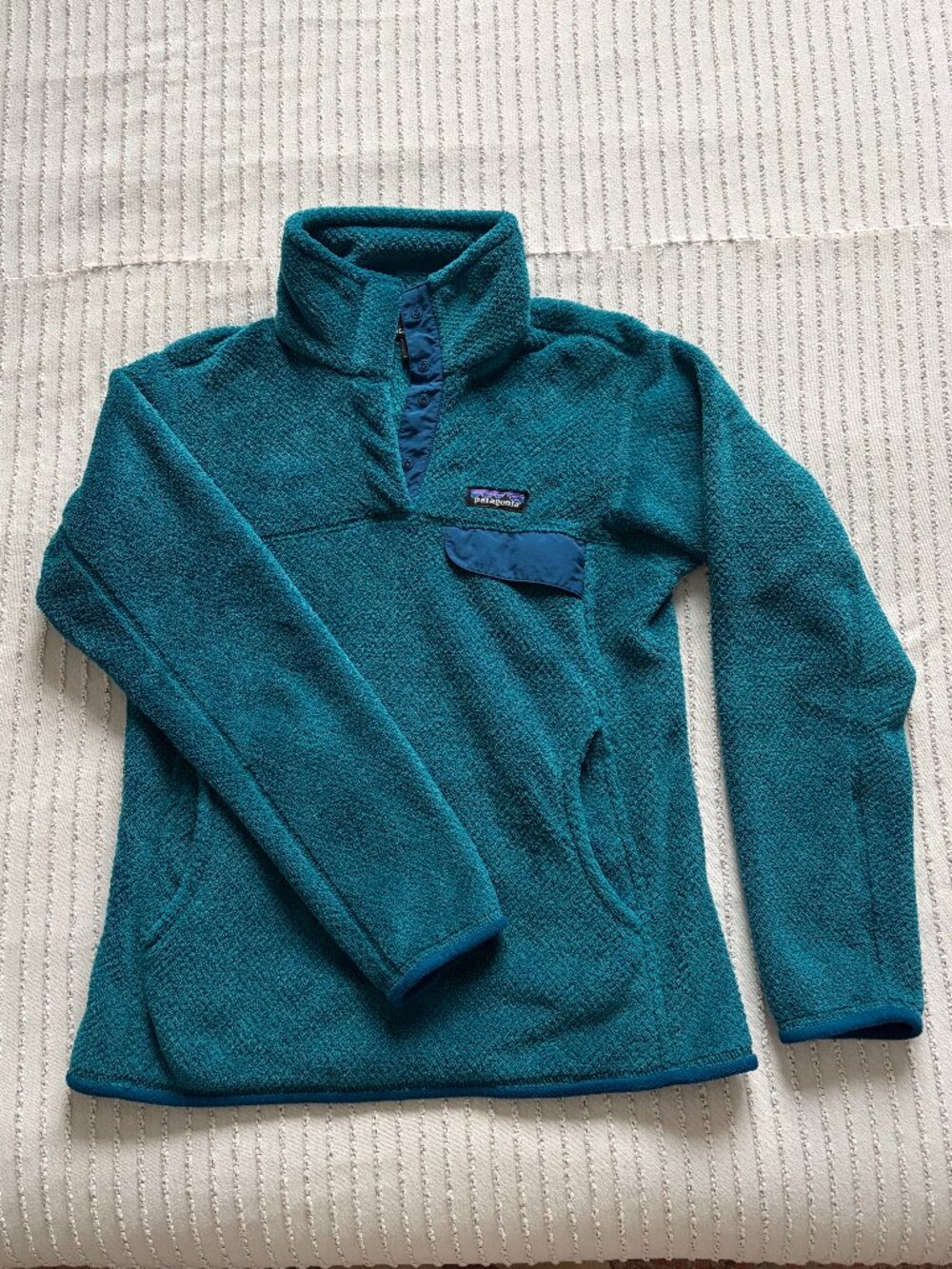 Patagonia fleece pullover